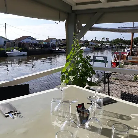 Dom wakacyjny Maison Style A 150m Du Bassin Ares